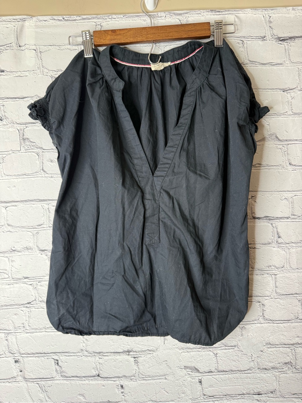 Pilcro Black Split V-Neck Short Sleeve Blouse medium